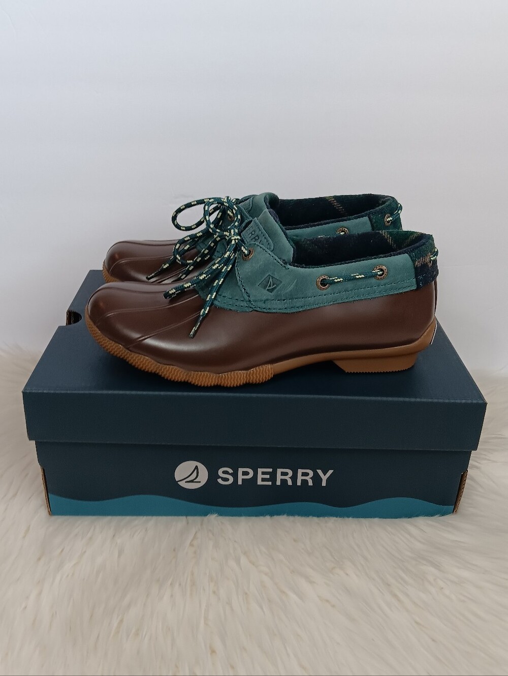 New Sperry Women's Saltwater™ 1 Eye Duck Shoe Size 6.5